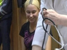 Блондинка получила славу на весь И-нет и 4,5 года колонии