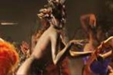 Видеоклип от создателей "Матрицы" братьев Вачовски