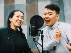 Вокалисты театра «Байкал» спели бурятские песни под хип-хоп биты