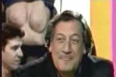 На ток-шоу зрительница продемонстрировала грудь