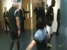 Марио Балотелли «обокрал» фотографа