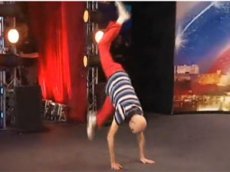 Британский инвалид лишился пособия после выступления на конкурсе талантов