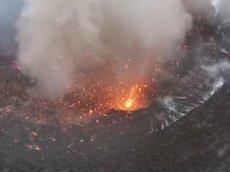Видео из кратера вулкана стало хитом Интернета