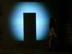 Известный производитель создал "хайтек-будку" любви