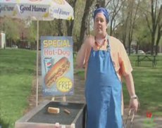 Розыгрыш со сгоревшей рукой