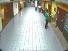 Торнадо в международном аэропорту Ламберт