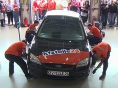 Установлен новый рекорд Гиннесса по скорости смены колес