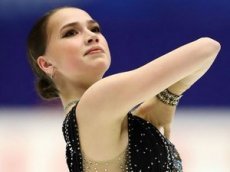 Загитова показала забавный момент с ледового шоу в Швейцарии