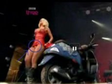 Lady Gaga гермафродит?