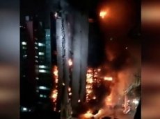 Обрушение горящего небоскреба в Бразилии