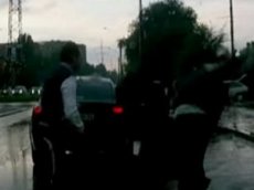 В Сети появилось видео избиения пешехода в Воронеже
