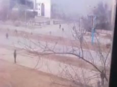 В Интернете появилось видео расстрела протестующих в Казахстане