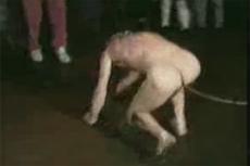 Голый русский художник шокирует Европу