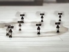 908 летающих по квартире роботов-"полотерок"