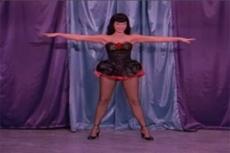 Памяти Бетти Пэйдж: Интернет провожает секс-символ 50-х