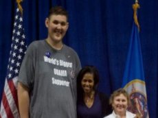 Самый высокий человек в США