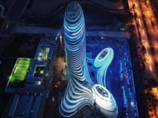 В Китае возвели небоскреб в форме пениса