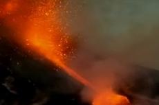 Проснулся вулкан Этна