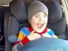 Трехлетний сын гонщика из Алматы стал звездой YouTube