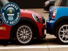 Новый рекорд по параллельной парковке