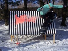 Художник пишет картины … сноубордом!