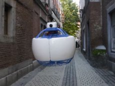 Автономный летающий робот Fleye