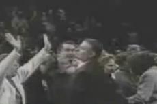 В Америке религиозный фанатик напал на пастора