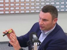 Кличко не смог выговорить слово «тоталитаризм»