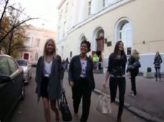 Девушки журфака МГУ разделись для Путина