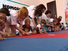 Первый в Харькове чемпионат по детскому ползанью