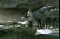 На Кубе железнодорожный локомотив столкнулся с автобусом