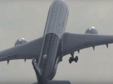 В Берлине пассажирский самолёт совершил вертикальный взлёт
