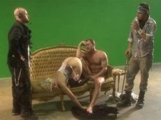 "2040" Брэда Армстронга — постапокалипсическое порно с роботами