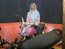 20-летняя мусульманка исполнила невероятный трюк на «Стене смерти»
