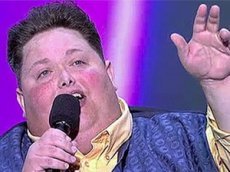 Певец весом 245 кг стал участником шоу талантов в США