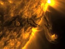 Огромный «торнадо» вспыхнул на Солнце