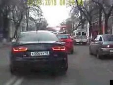 Водитель замглавы Кубани временно отстранен за выезд на встречку