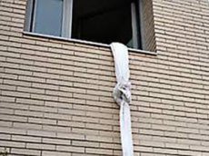 Голая жительница Омска упала с 5 этажа