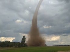 Мощный торнадо в Белоруссии