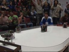 Хоккейный турнир среди роботов