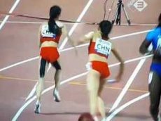 Бегуньи опозорились во время командной эстафеты на чемпионате мира