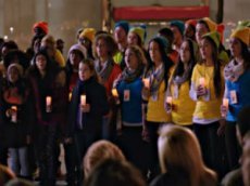 Cотрудники Microsoft спели песню о мире для коллег из Apple