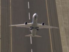 Вертикальный взлет пассажирского самолета Dreamliner