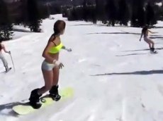 Ролик с голыми русскими лыжницами поразил английских журналистов