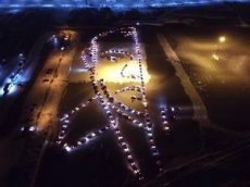Автомобилисты выстроили из машин портрет президента России