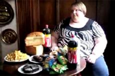 15-летняя англичанка весит 210 кг!