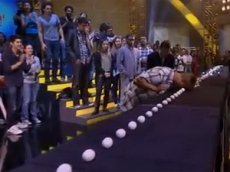 Подросток попал в Книгу рекордов Гиннеса, разбив лбом 142 яйца