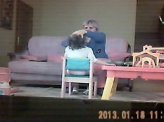 Родители обвиняют няню в садизме