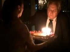 Чешский президент отметил день рождения по-русски