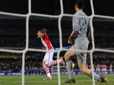 Парагвай обыграл по пенальти Японию и вышел в четвертьфинал